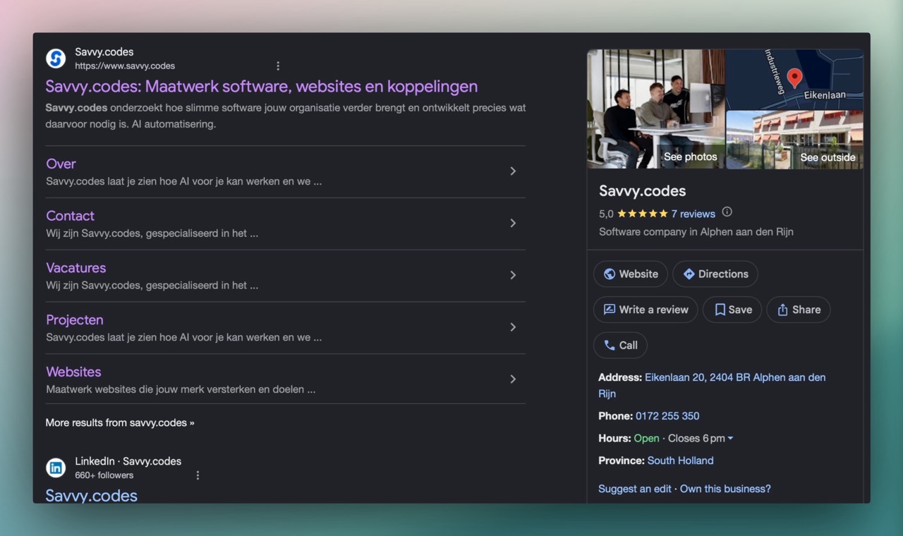 Website van Savvy.codes op de eerste pagina in Google met business profiel erbij en 5-sterren reviews.